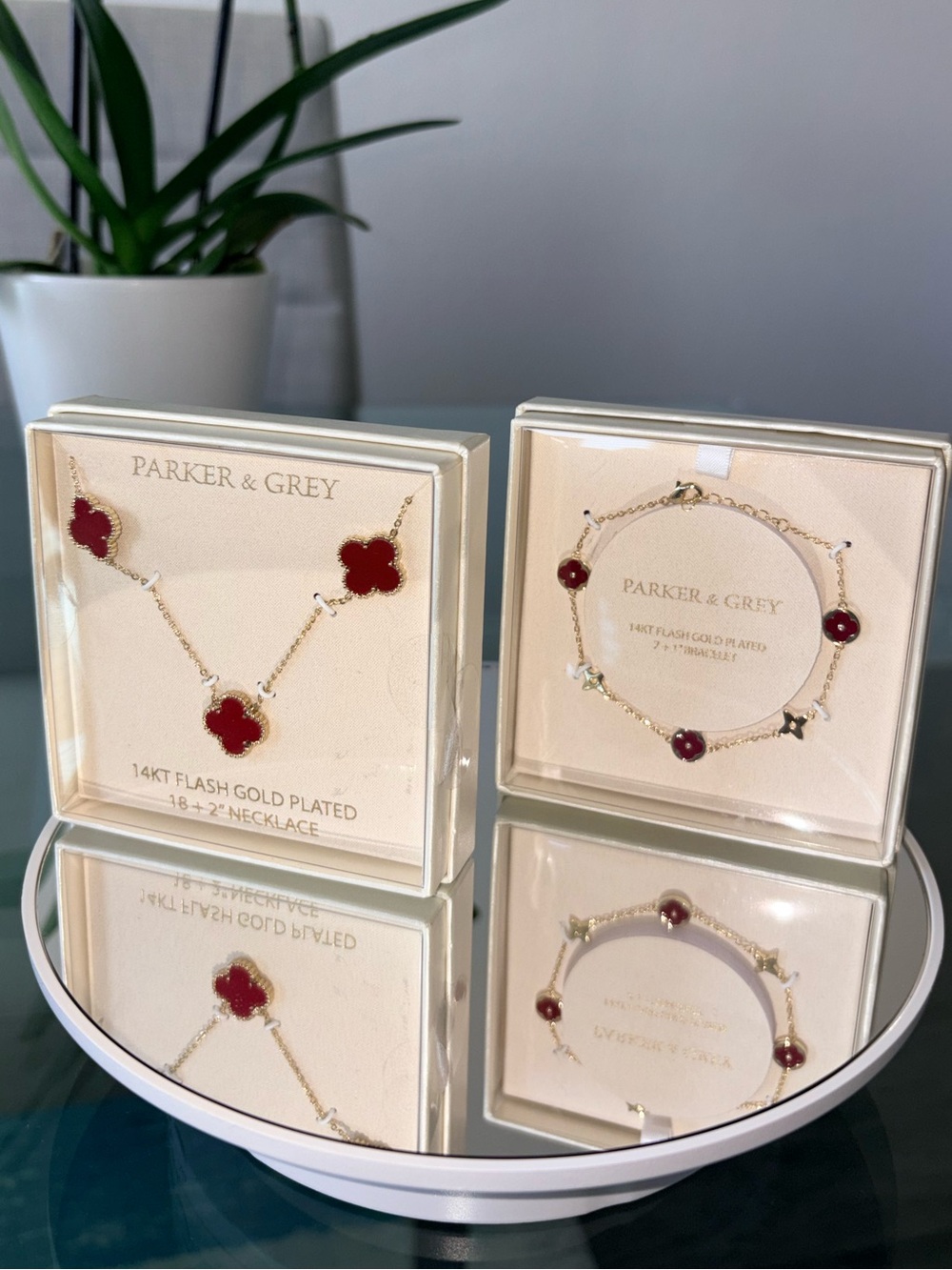 Clover Nacklace & Bracelet